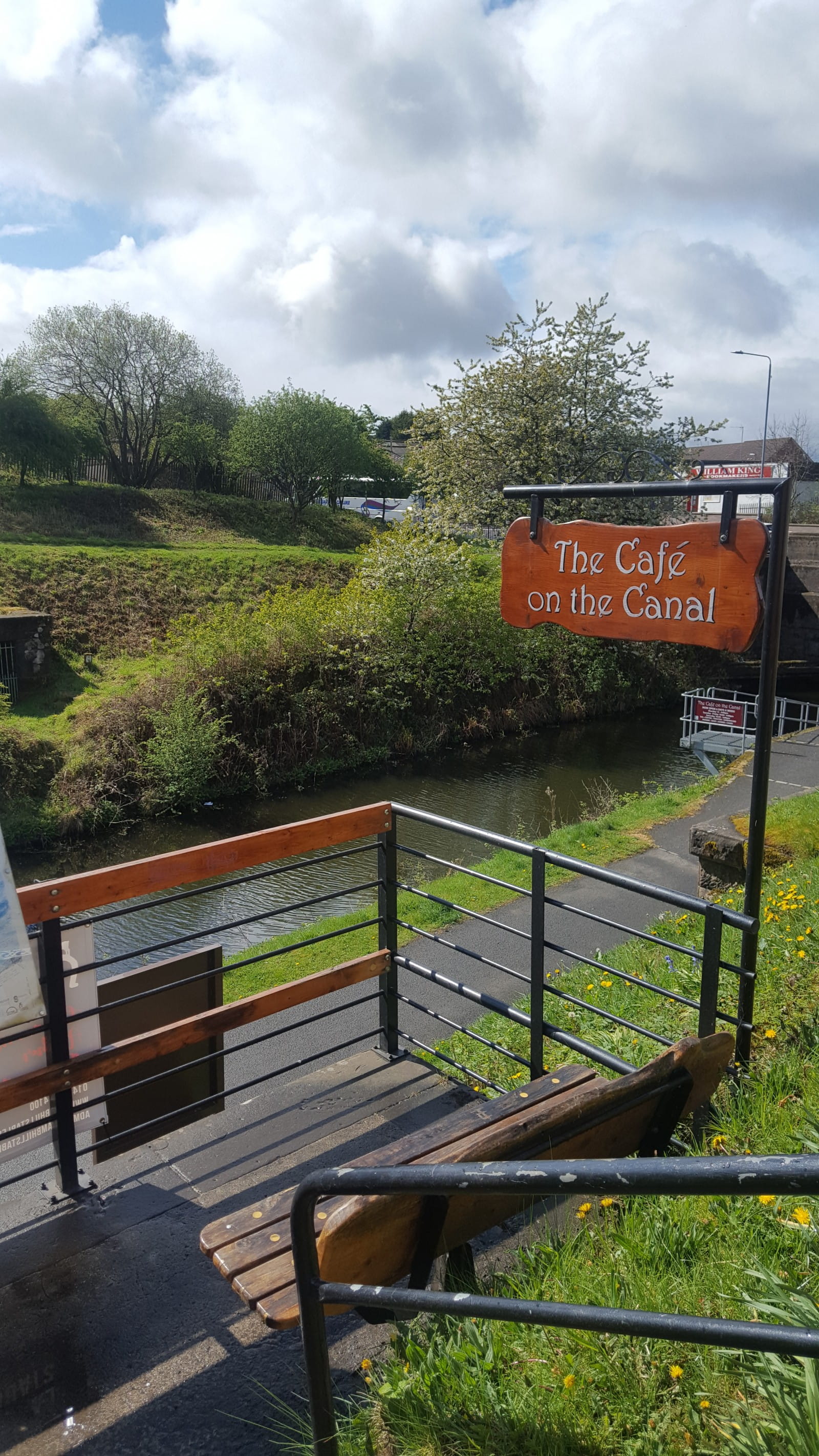 The Cafe on the Canal - Lambhill Stables